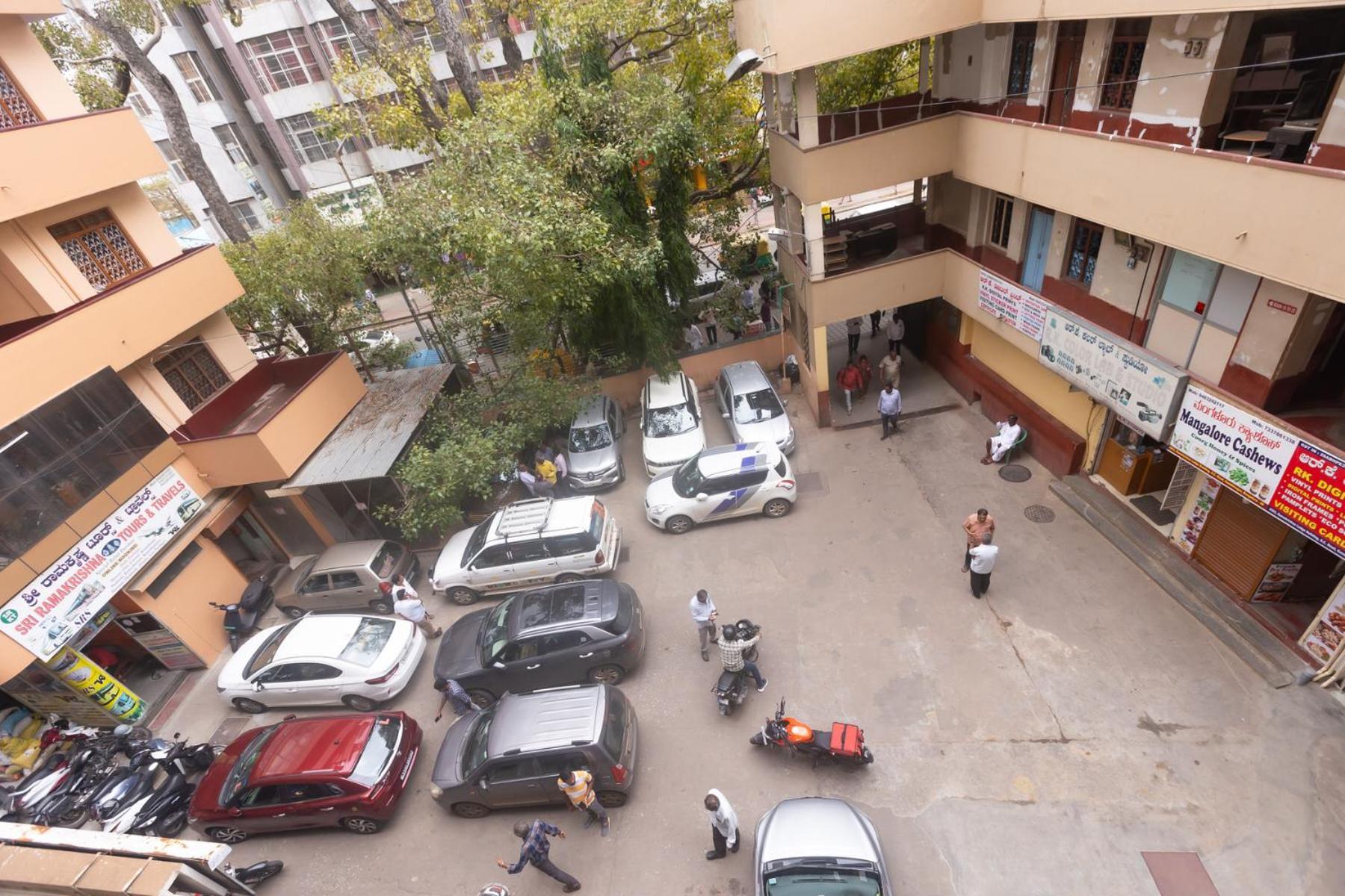 Sri Ramakrishna Hotel Bangalore Exterior foto