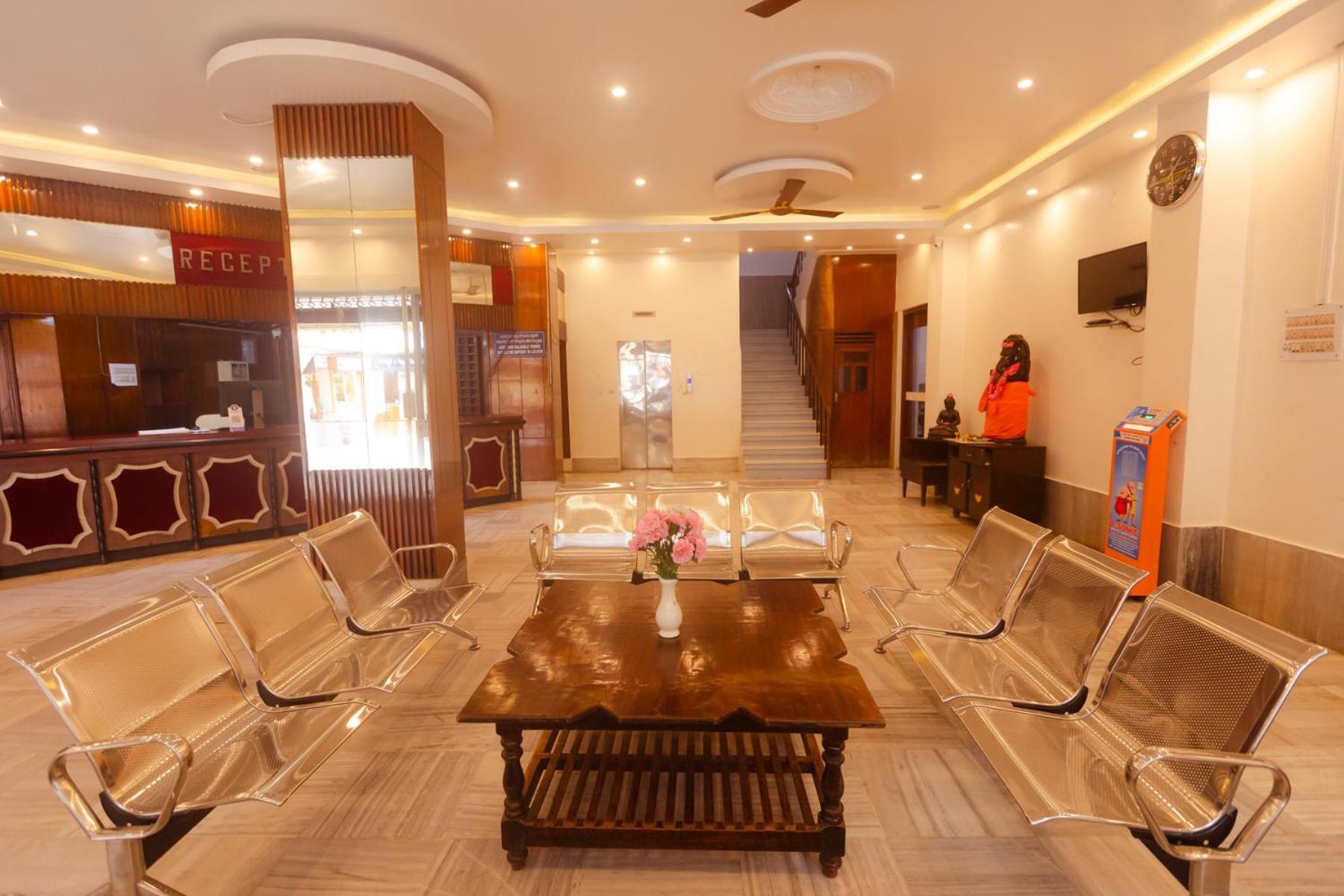 Sri Ramakrishna Hotel Bangalore Exterior foto